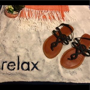 Universal Threads Sandals